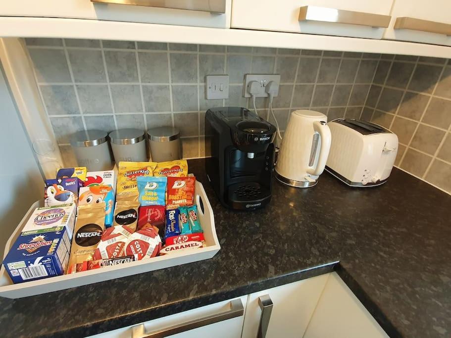Modern One Bedroom Apt - City Centre & Freeparking Glasgow Extérieur photo