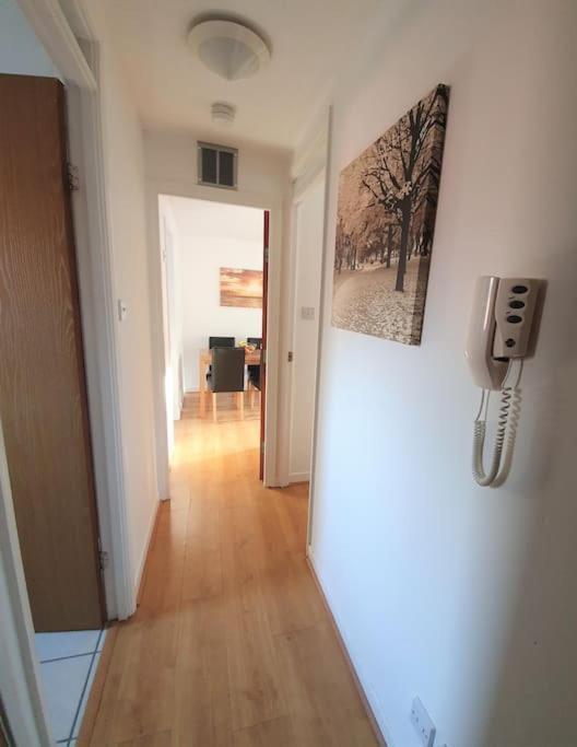 Modern One Bedroom Apt - City Centre & Freeparking Glasgow Extérieur photo